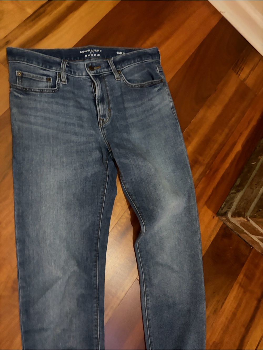 Banana Republic - Travel Jean- Men's Slim Fit Straight Blue Jeans